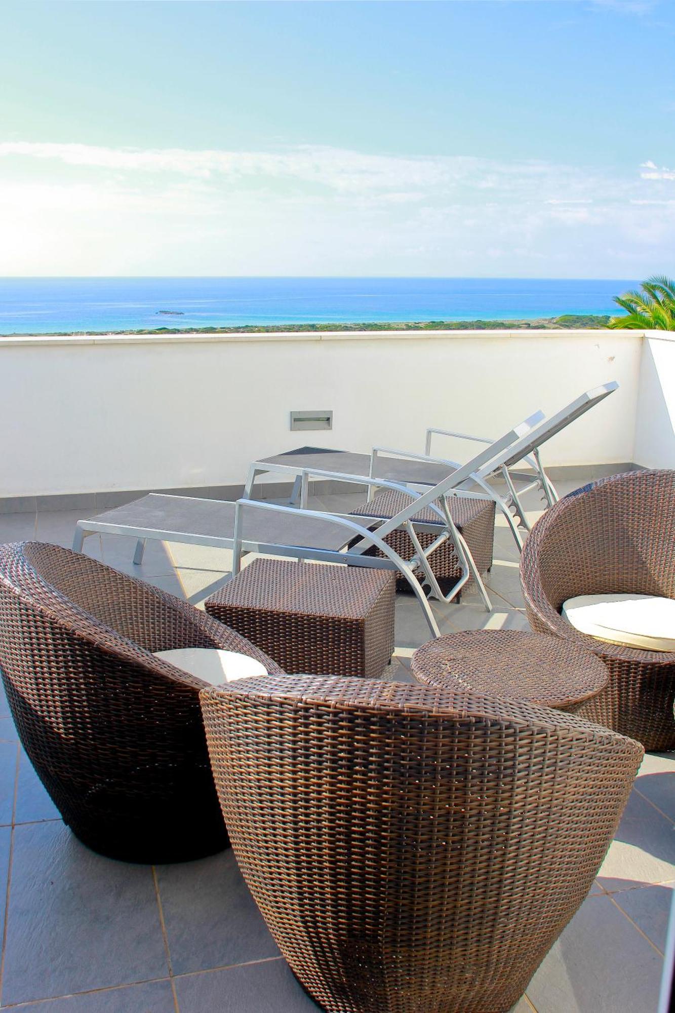 V196 Villa Brisa By Menorcarentals Villas Son Bou Exterior photo